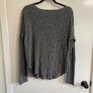 Express Heather Gray and Black Knit Sweater Women’s Size Large